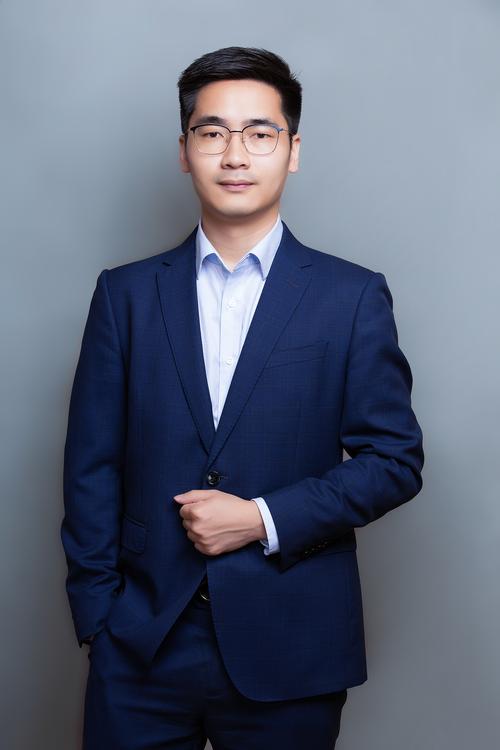 唐亦辰项目运营总监